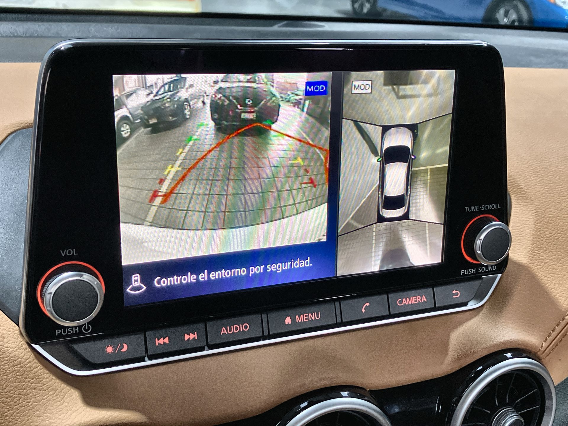 2024 Nissan SENTRA PLATINUM BITONO CVT 24