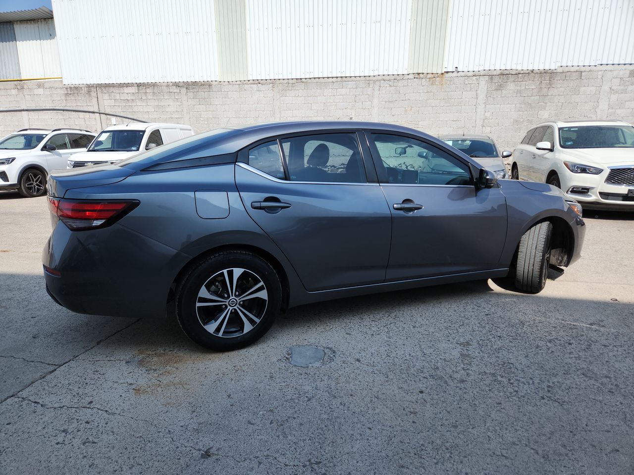 2022 Nissan SENTRA ADVANCE CVT 22