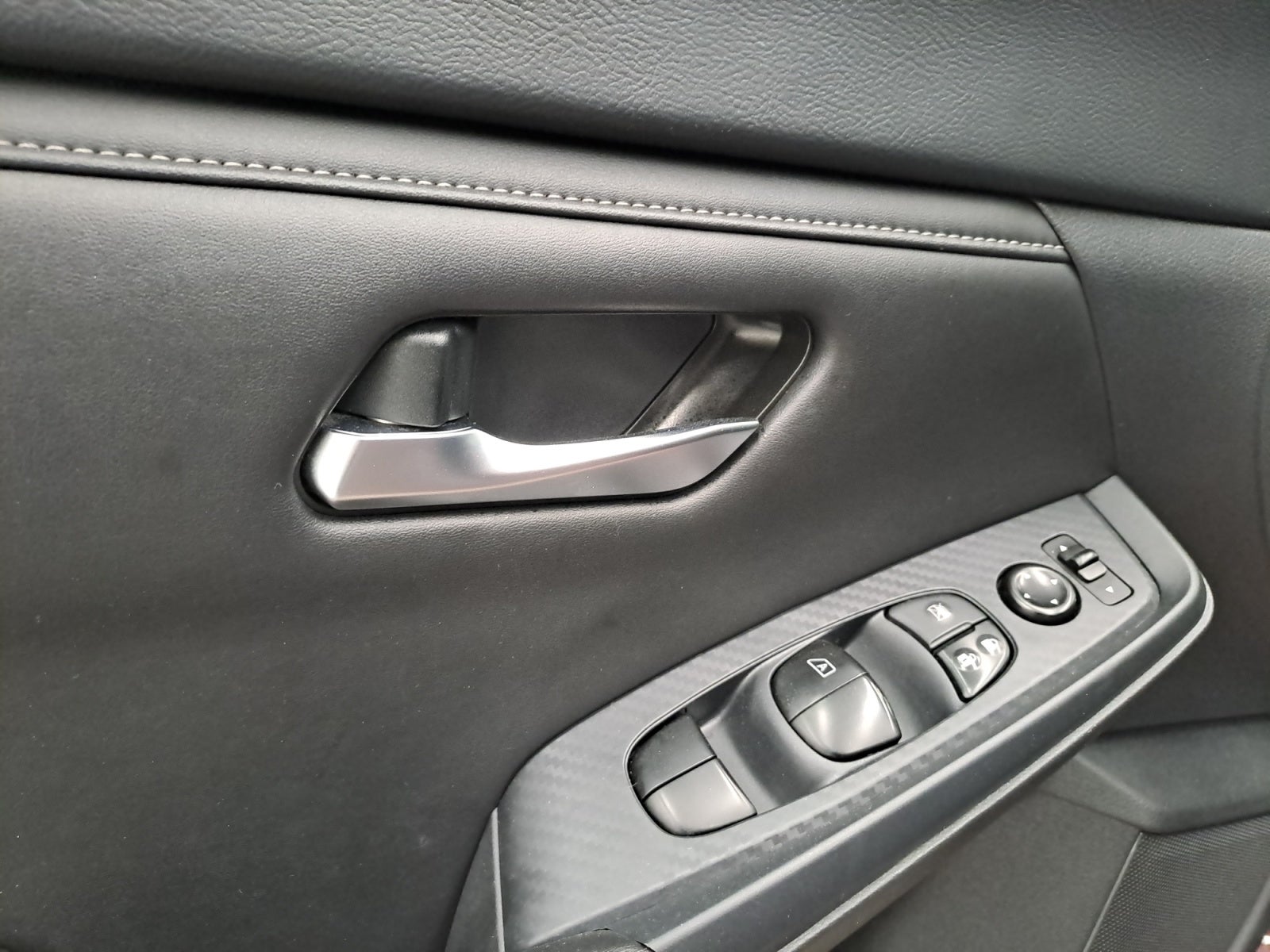 2023 Nissan SENTRA ADVANCE CVT 23
