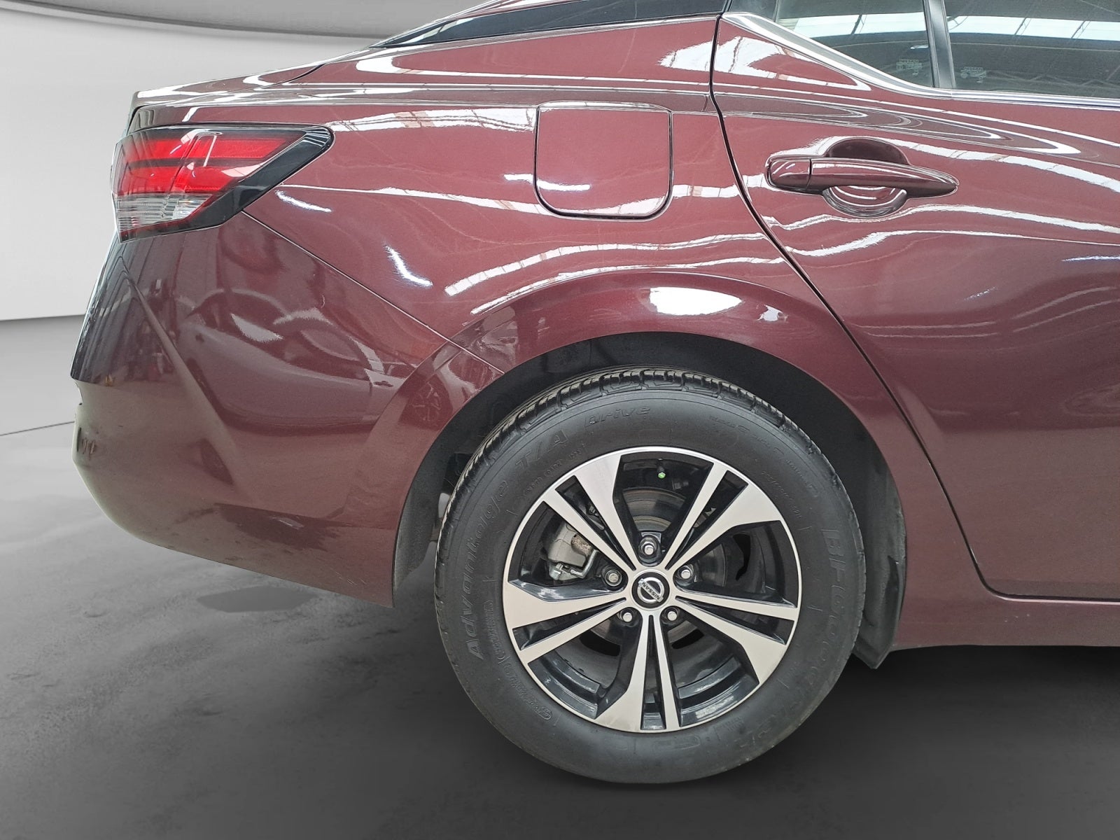 2023 Nissan SENTRA ADVANCE CVT 23
