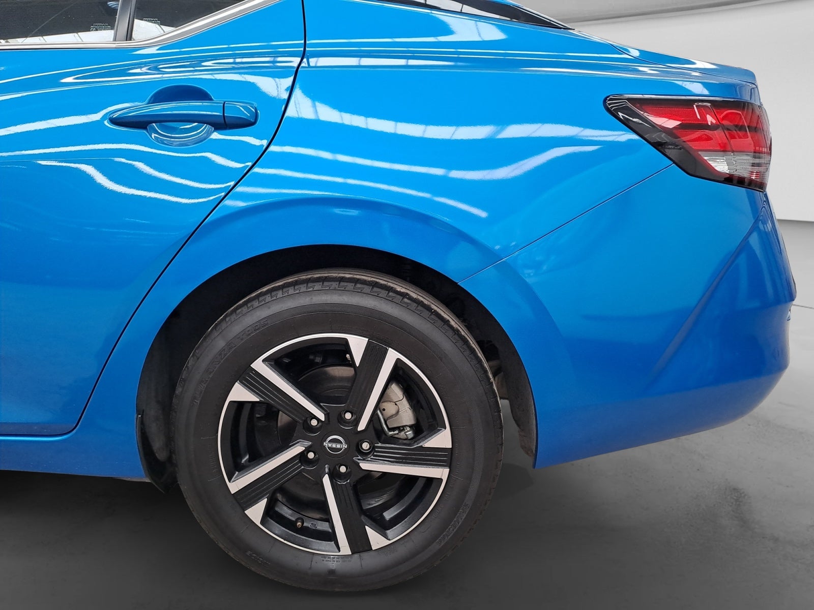 2024 Nissan SENTRA SENTRA ADVANCE CVT