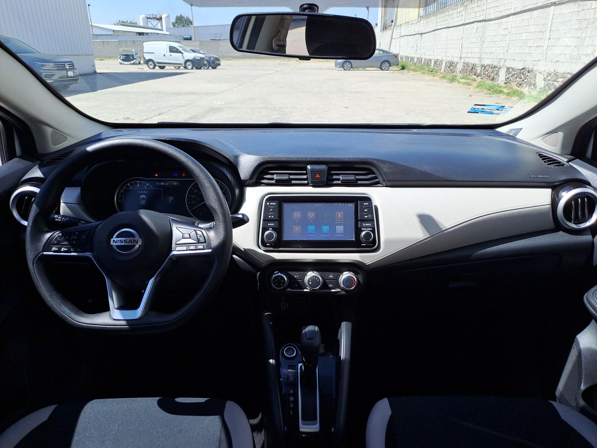 2022 Nissan VERSA ADVANCE CVT 22