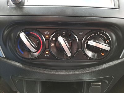 2022 Nissan FRONTIER LE TA 22