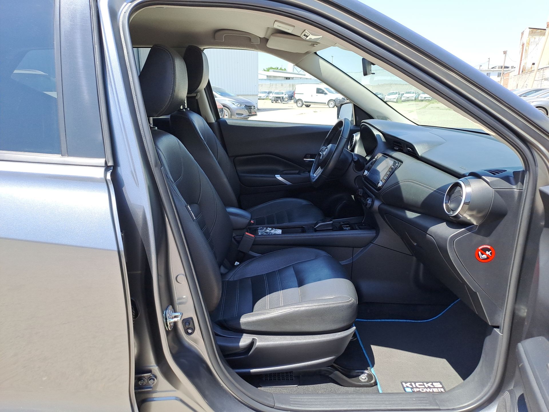2024 Nissan KICKS PLATINUM E-POWER 24