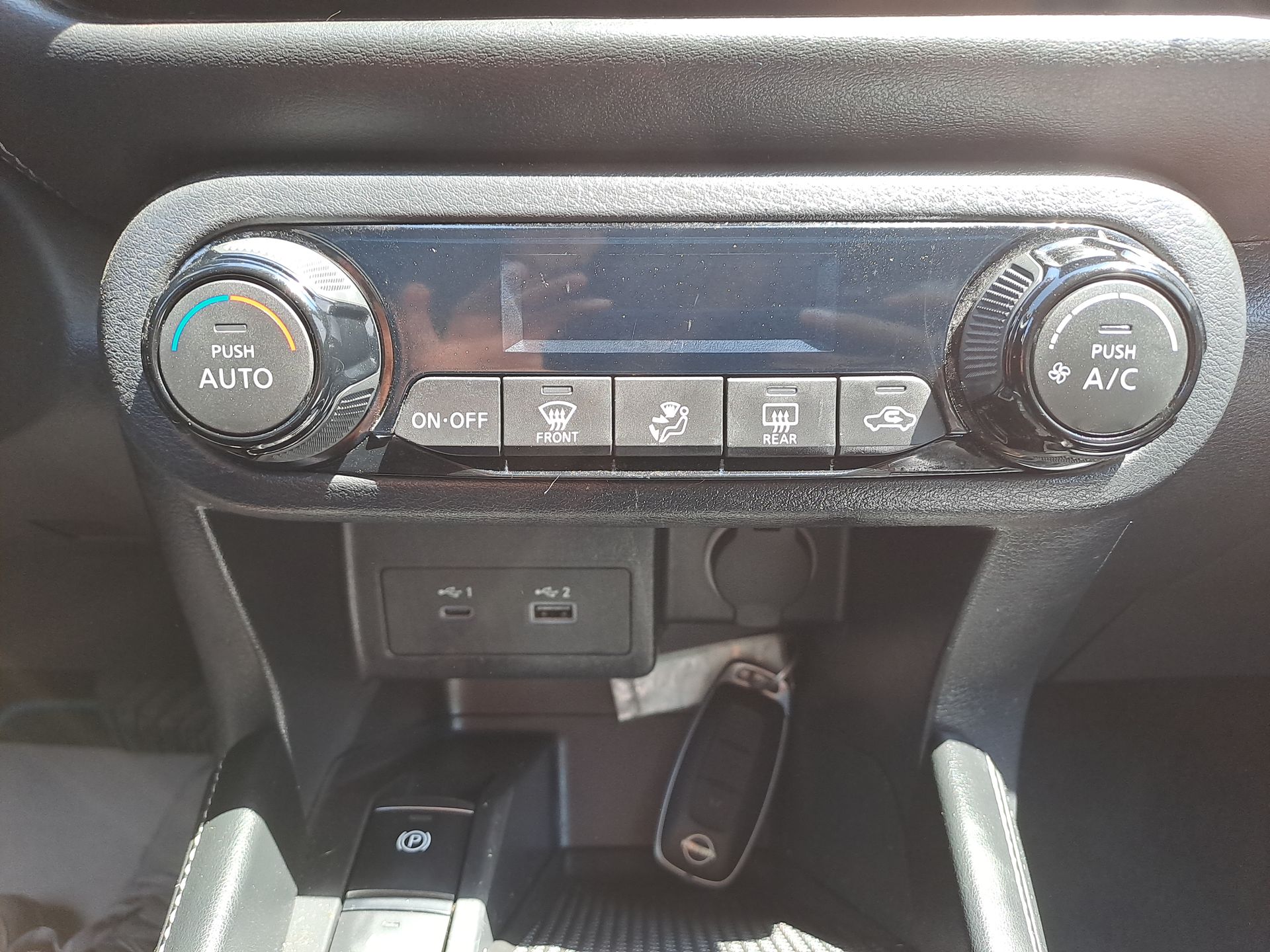 2024 Nissan KICKS PLATINUM E-POWER 24