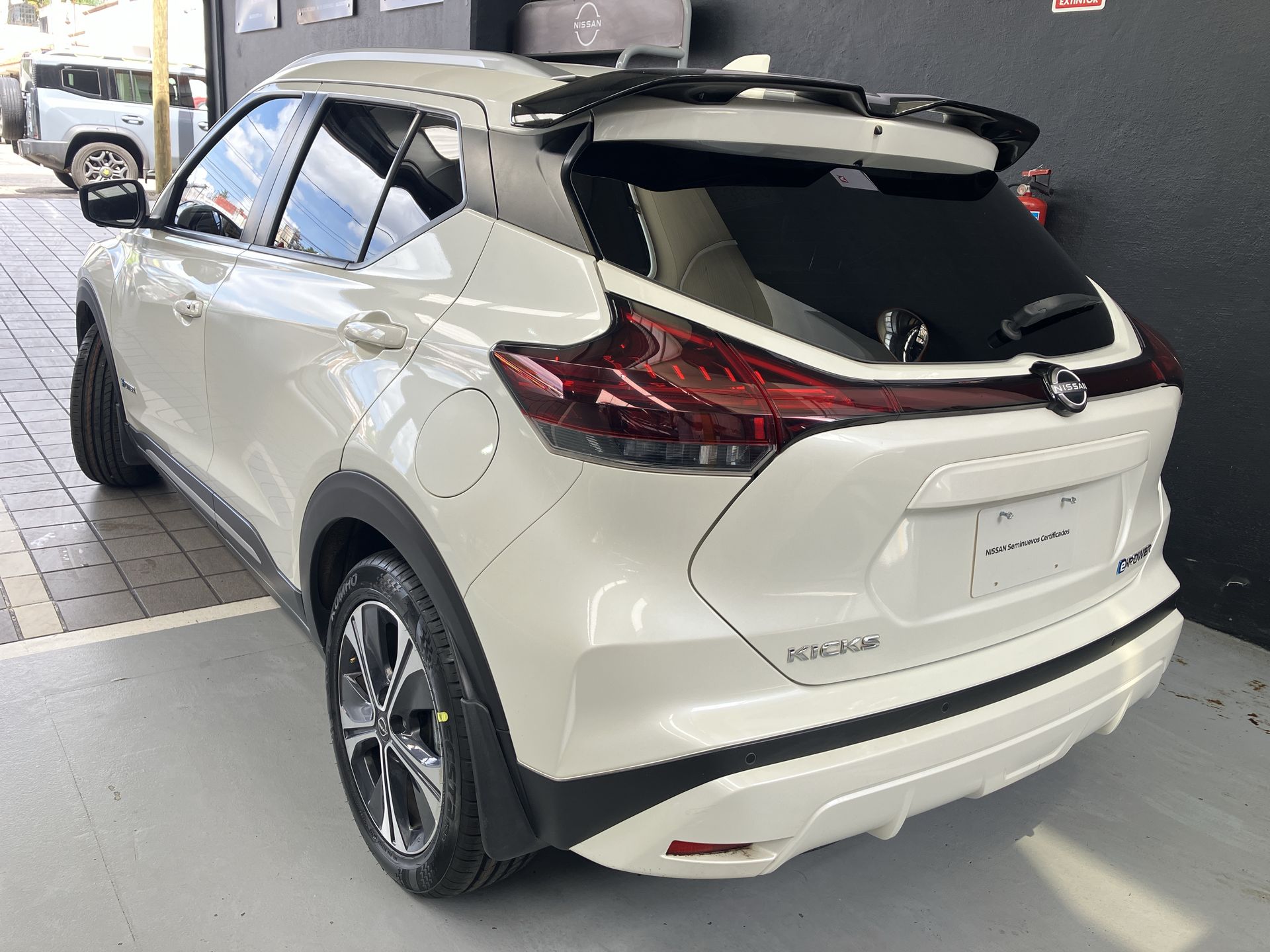 2024 Nissan KICKS PLATINUM E-POWER 24