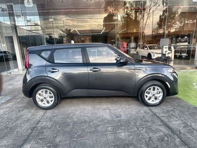 2022 Kia SOUL LX TA