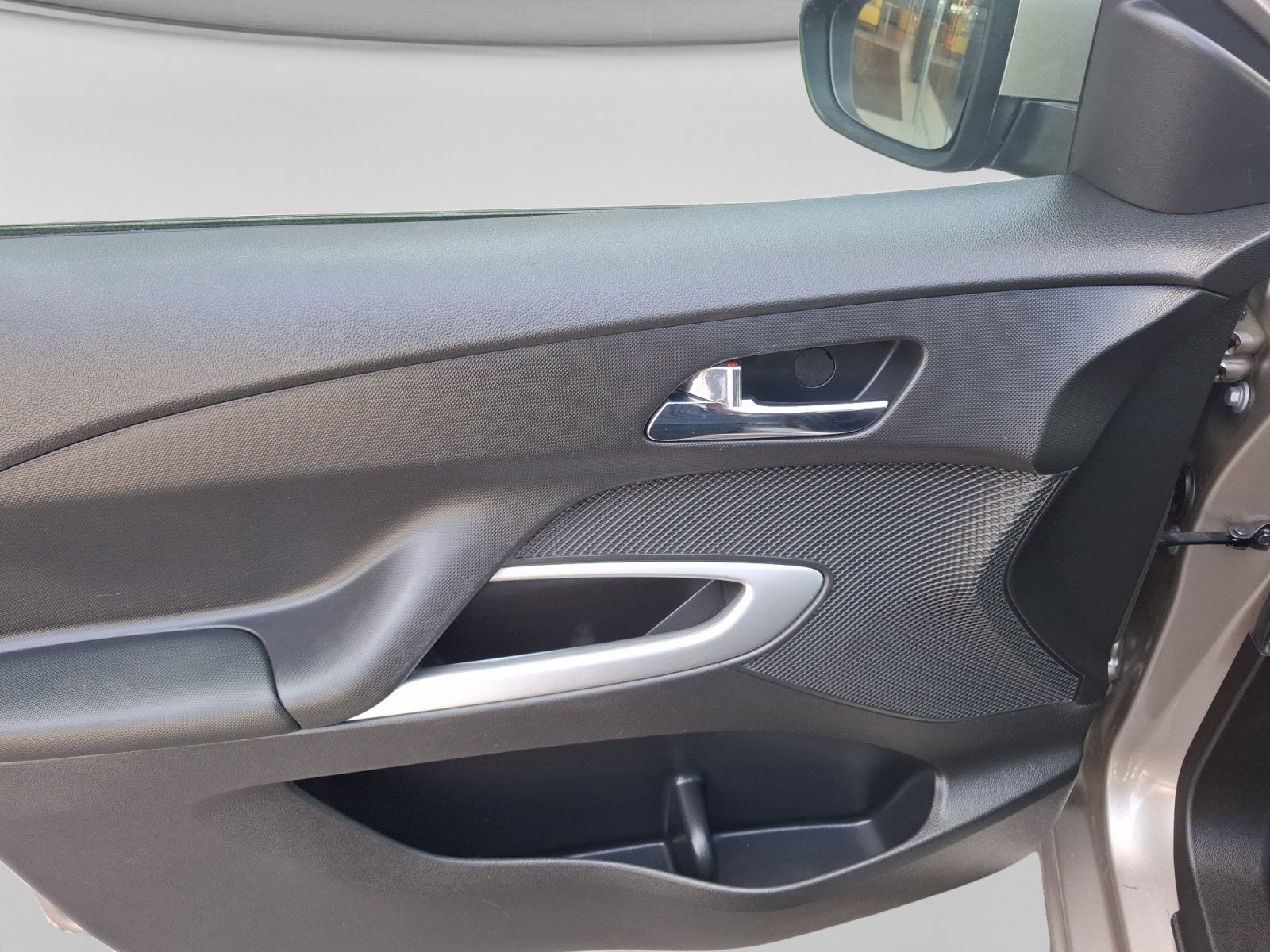 2023 Chevrolet AVEO LT MANUAL C