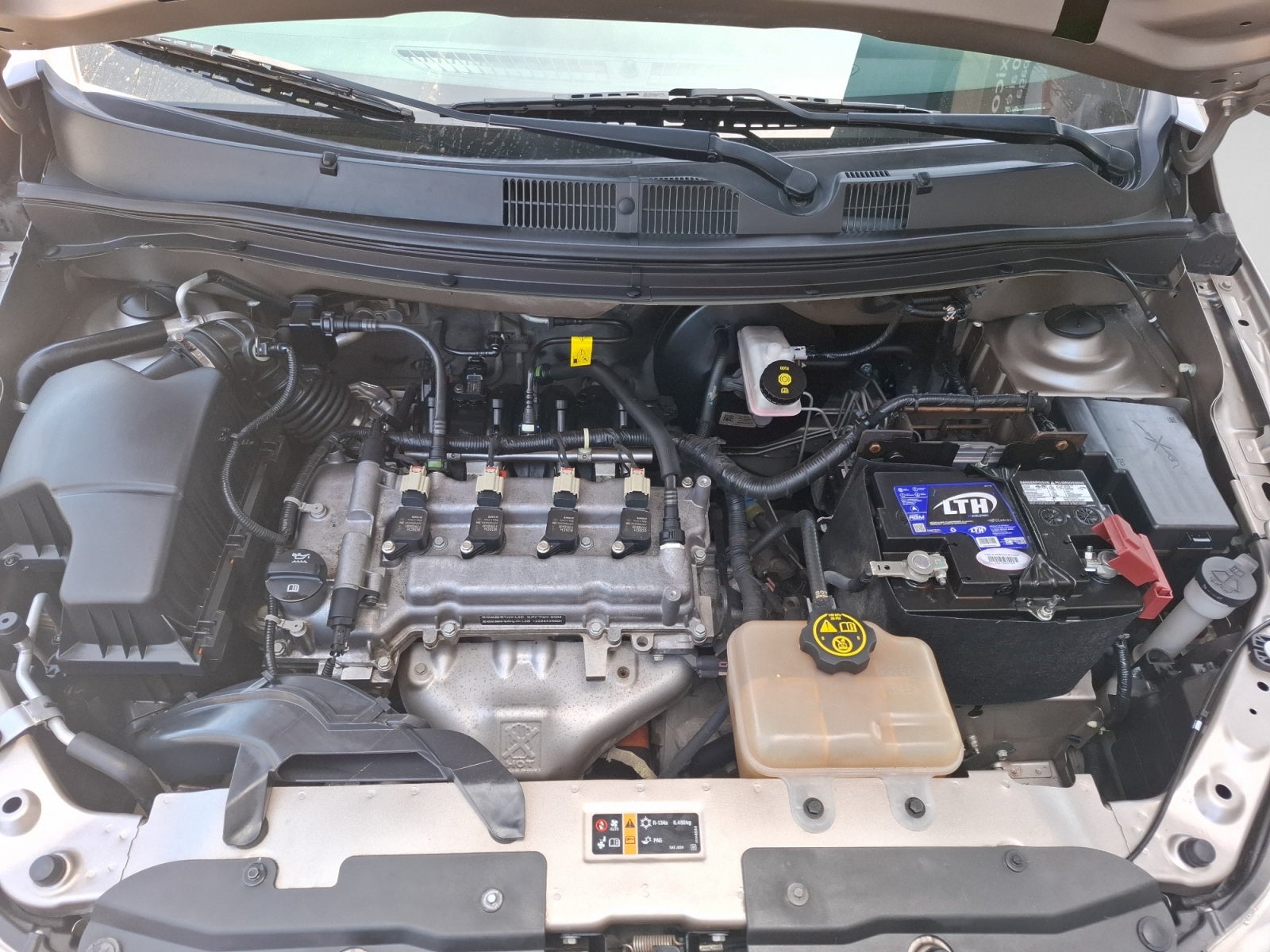2023 Chevrolet AVEO LT MANUAL C