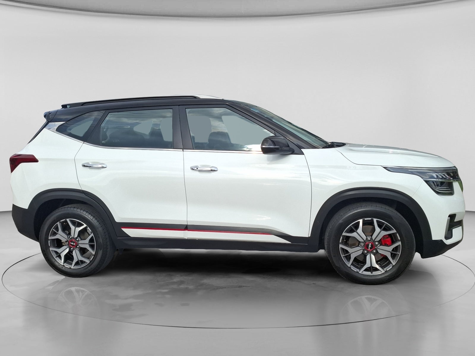 2023 Kia SELTOS GT LINE