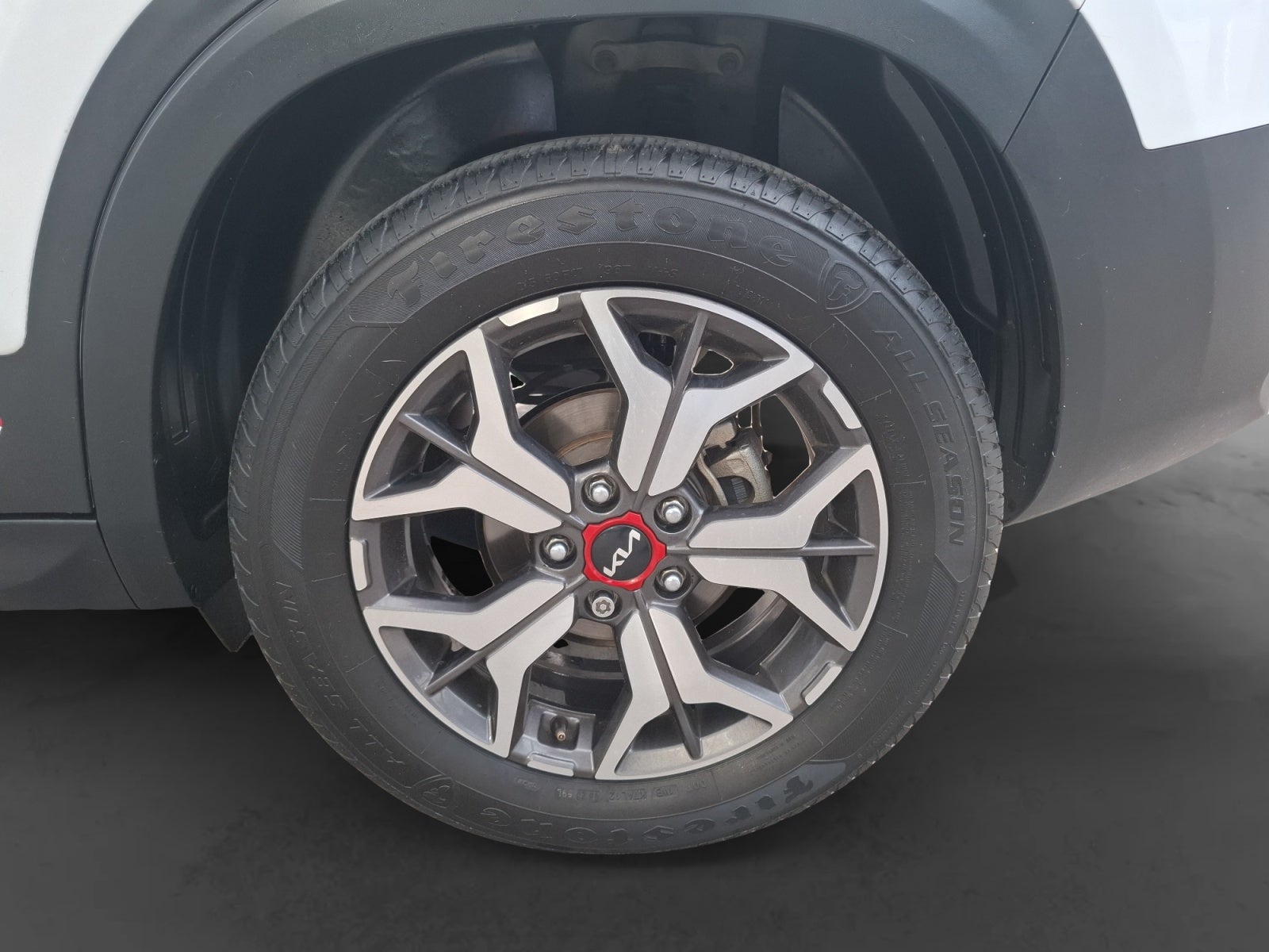 2023 Kia SELTOS GT LINE