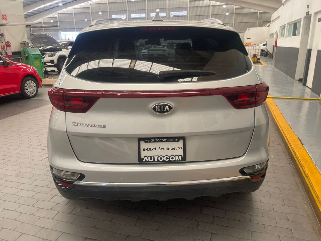2022 Kia SPORTAGE LX