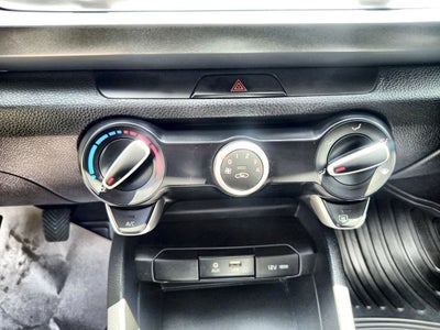 2019 Kia RIO SEDÁN 1.6L L TM