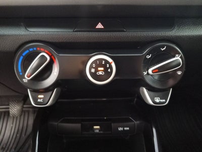2022 Kia RIO EX TM