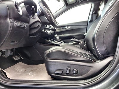 2022 Kia FORTE GT LINE