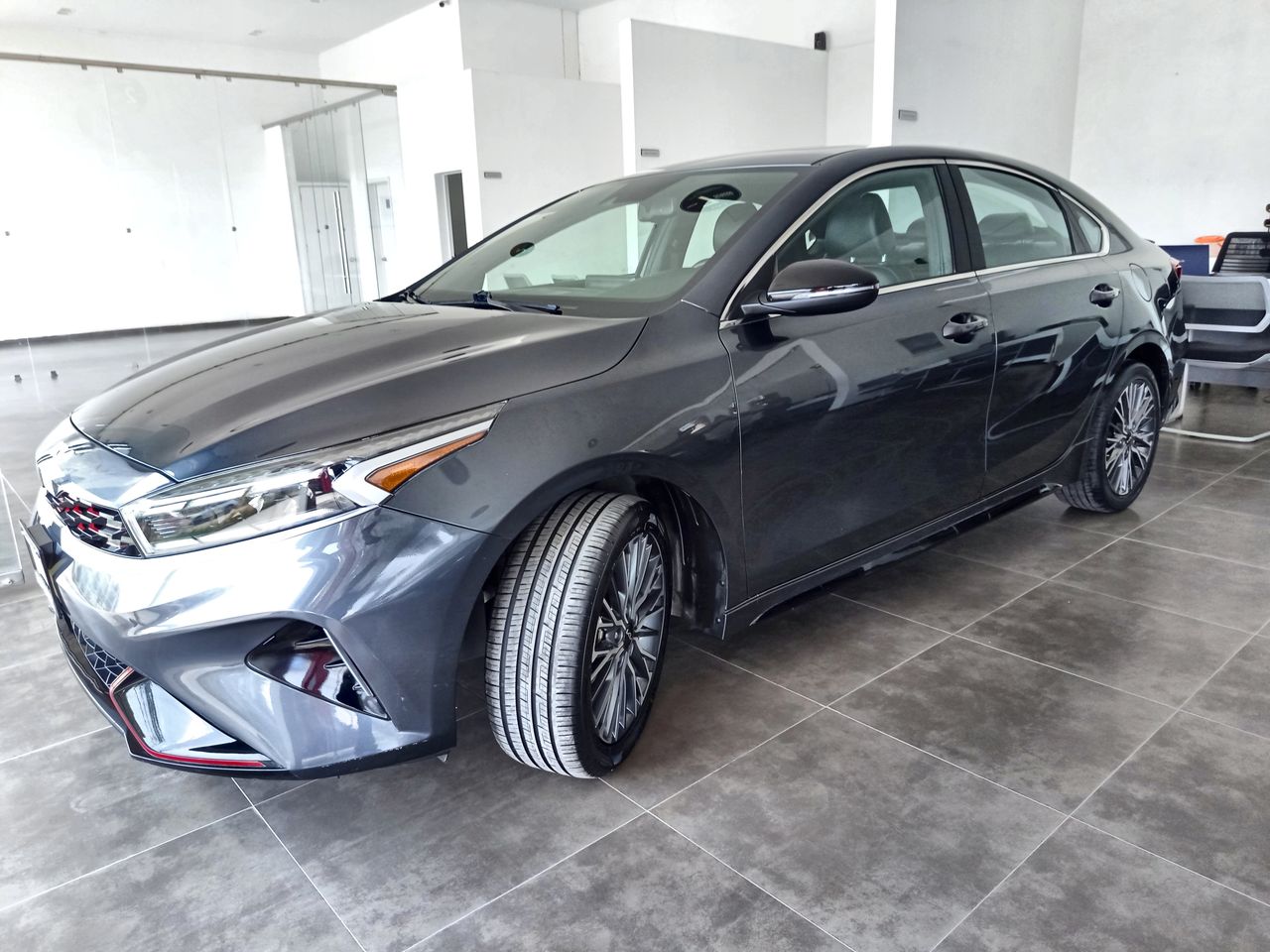 2022 Kia FORTE GT LINE