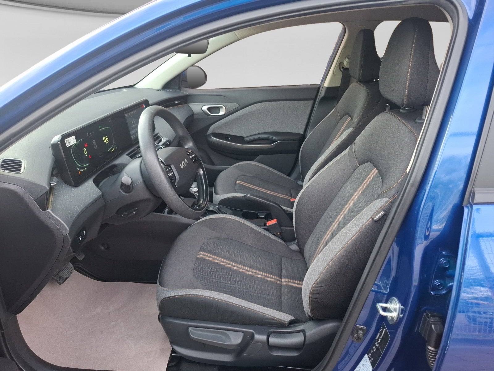 2024 Kia K3 EX AT