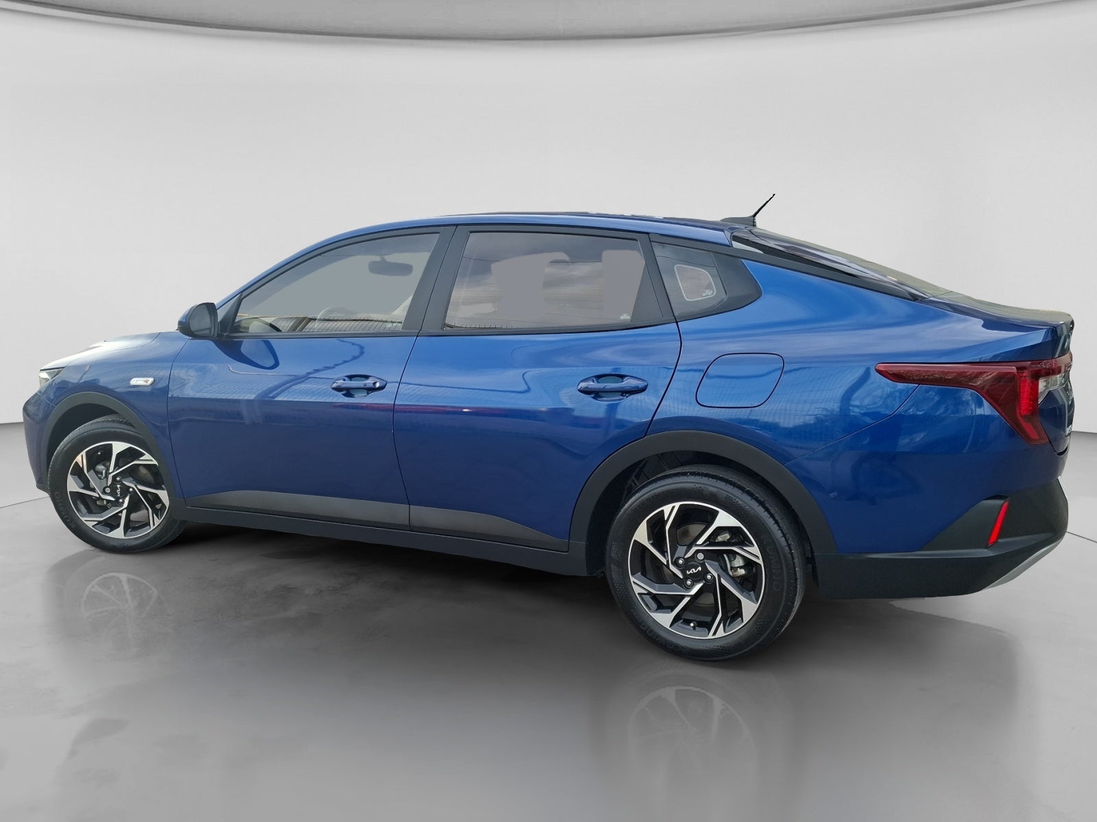 2024 Kia K3 EX AT