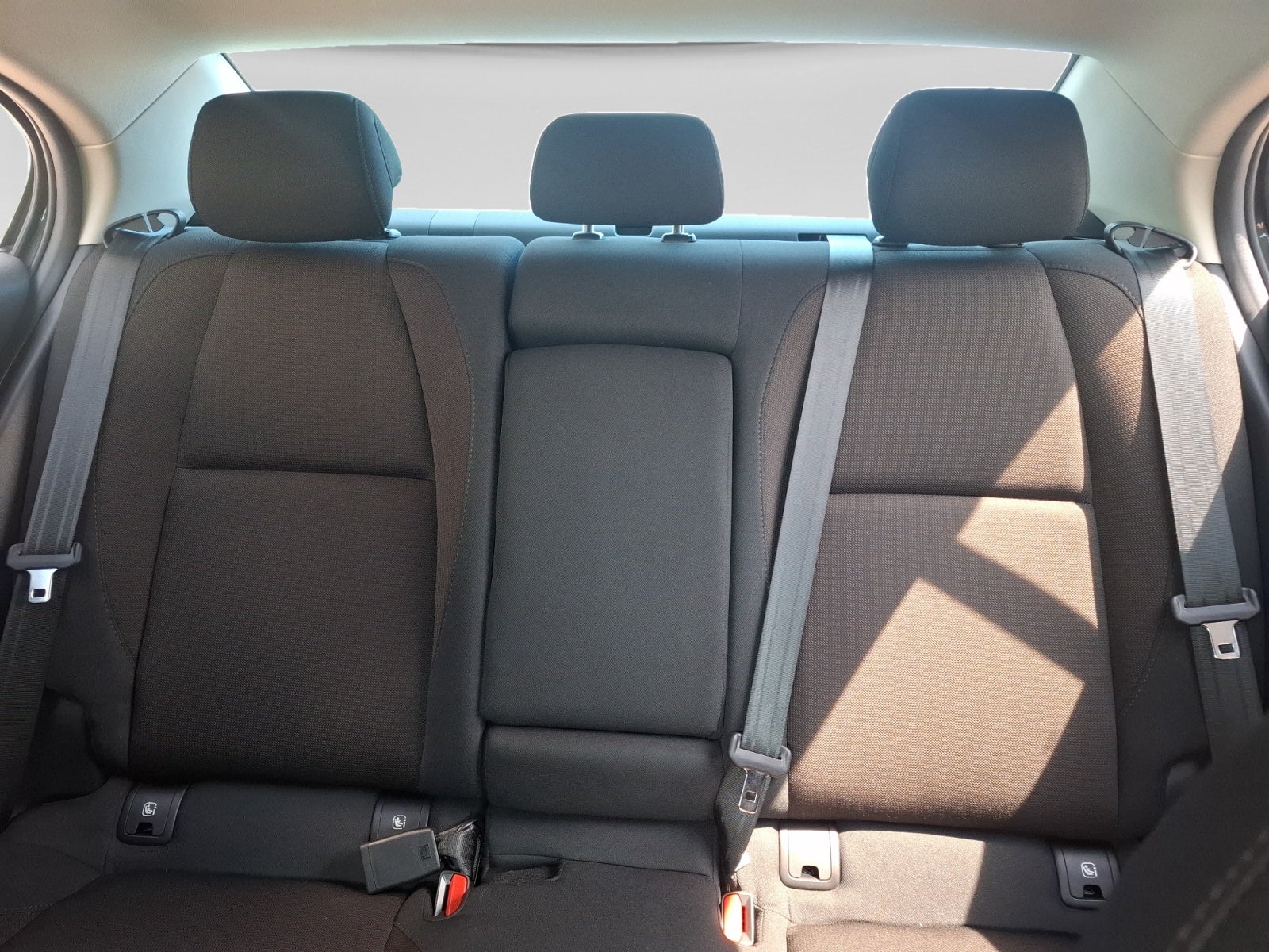 2024 Mazda MAZDA3 I SPORT TA SEDAN